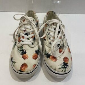 Vans Pineapple Print Sneakers Women’s Size 6